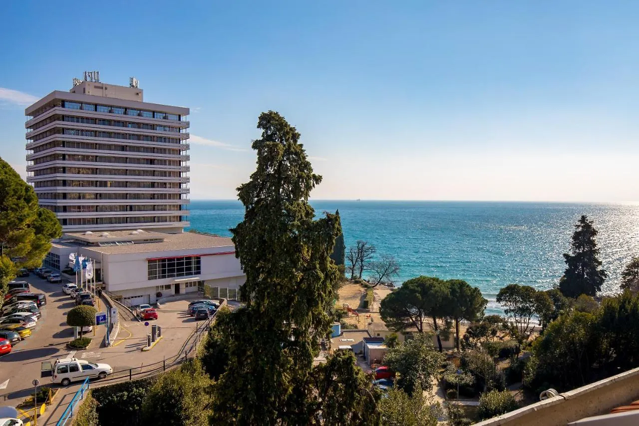 Beach City Center Apartment Catalina -1St Row To The Sea Opatija